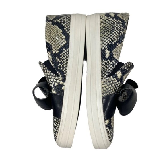 NINE WEST Women's Leather Faux Snakeskin Slip Ons Size 8.5 Med Sneakers Bows EUC - Picture 6 of 14